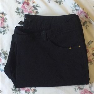 NEW NO TAG Size 16 jeans BLACK